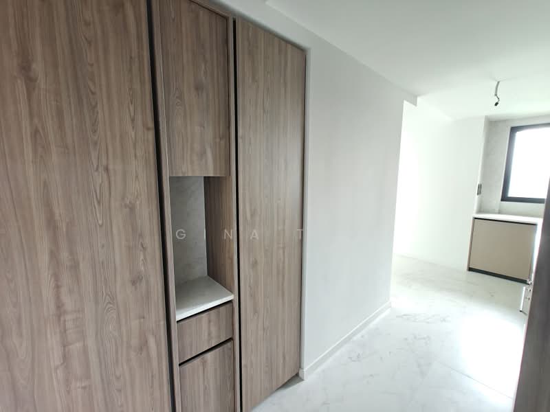 Sceneca Residence, Tanah Merah Kechil Link, 3 Bedrooms, 904 sqft, Condominium For Rent, by Gina Tng, 500164775 - Entrance - PropertyGuru.com.sg