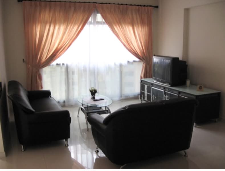 351 Ang Mo Kio Street 32, 351 Ang Mo Kio Street 32, 3 Bedrooms, 1,183 sqft, HDB Flat For Rent, by Cindy Fu 付小姐, 500164778 - Living Room - PropertyGuru.com.sg