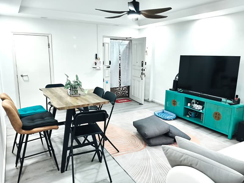 183C Rivervale Crescent, 183C Rivervale Crescent, 3 Bedrooms, 968 sqft, HDB Flat For Sale, by Patrick Chee, 500164780 - Living Room - PropertyGuru.com.sg