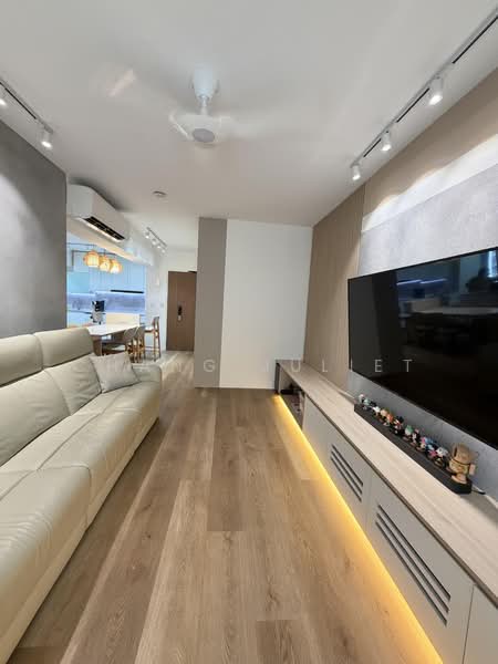 621B Tampines Street 61, 621B Tampines Street 61, 3 Bedrooms, 1,001 sqft, HDB Flat For Sale, by Chang Juliet, 500164788 - Living Room - PropertyGuru.com.sg