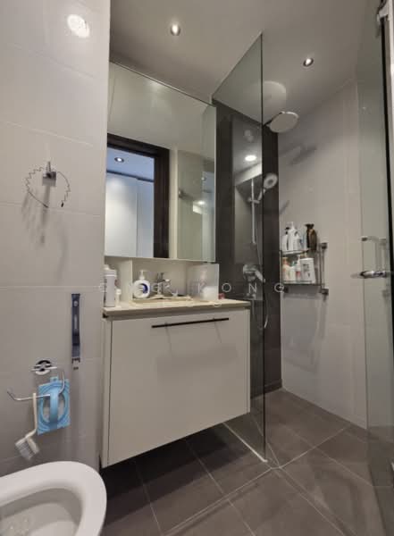 The Lilium, 31 How Sun Road, 2 Bedrooms, 710 sqft, Condominium For Sale, by Ong Kong Joo, 500164791 - Bathroom - PropertyGuru.com.sg
