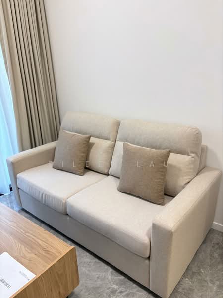 The M, 38 Middle Road, Beach Road / Bugis / Rochor, 1 Bedroom, 463 sqft, Condominium For Sale, by Eileen Lau, 500164800 - Living Room - PropertyGuru.com.sg