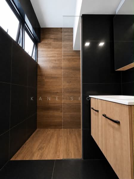 101 Towner Road, 101 Towner Road, 3 Bedrooms, 796 sqft, HDB Flat For Sale, by Kane Seow, 500164805 - Bathroom - PropertyGuru.com.sg
