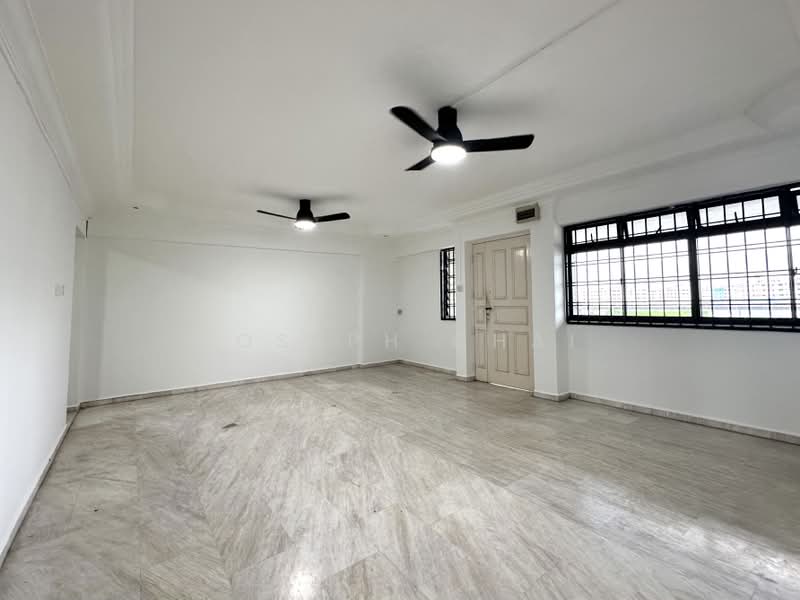 748 Woodlands Circle, 748 Woodlands Circle, 3 Bedrooms, 1,109 sqft, HDB Flat For Sale, by Joseph Chai, 500164806 - Living Room - PropertyGuru.com.sg