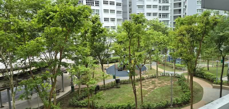 664A Punggol Drive, 664A Punggol Drive, 2 Bedrooms, 700 sqft, HDB Flat For Sale, by Rina Chia, 500164807 - Exterior - PropertyGuru.com.sg