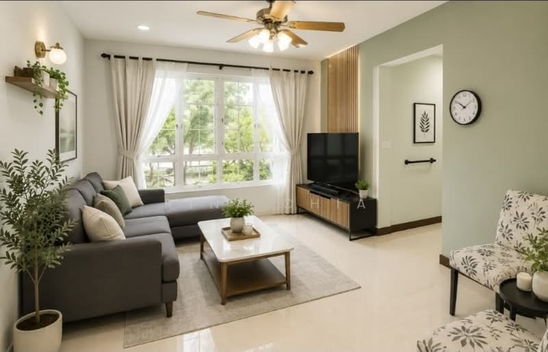 664A Punggol Drive, 664A Punggol Drive, 2 Bedrooms, 700 sqft, HDB Flat For Sale, by Rina Chia, 500164807 - Living Room - PropertyGuru.com.sg