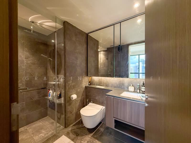 Kopar At Newton, 8 Makeway Avenue, 2 Bedrooms, 689 sqft, Condominium For Sale, by Graycin Wang Wei Ru, 500164824 - Bathroom - PropertyGuru.com.sg