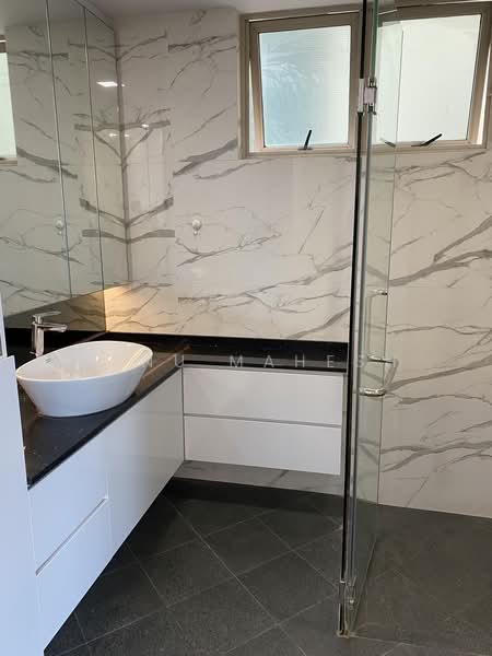 Costa Rhu, 7 Rhu Cross, 4 Bedrooms, 2,056 sqft, Condominium For Rent, by Renu Mahesh, 500164828 - Bathroom - PropertyGuru.com.sg