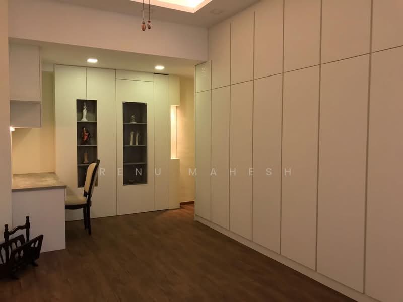 Costa Rhu, 7 Rhu Cross, 4 Bedrooms, 2,056 sqft, Condominium For Rent, by Renu Mahesh, 500164828 - Bed room  - PropertyGuru.com.sg