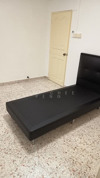 25 Toa Payoh East, 25 Toa Payoh East, Room Rental, 200 sqft, HDB Flat For Rent, by Tan Chee Peng, 500164830 - Interior - PropertyGuru.com.sg