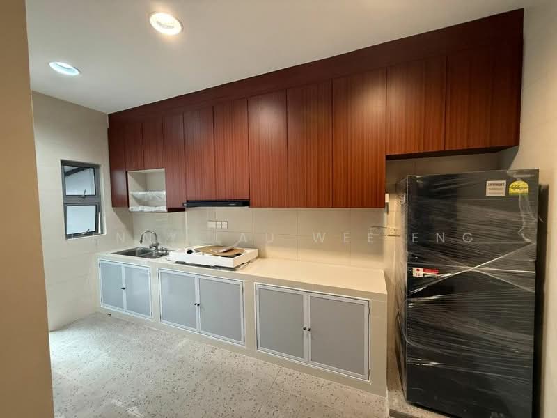 bedok road, Bedok Road, 5 Bedrooms, 3,820 sqft, Semi-Detached House For Rent, by Jenny Lau Wee Eng, 500164835 - Kitchen - PropertyGuru.com.sg