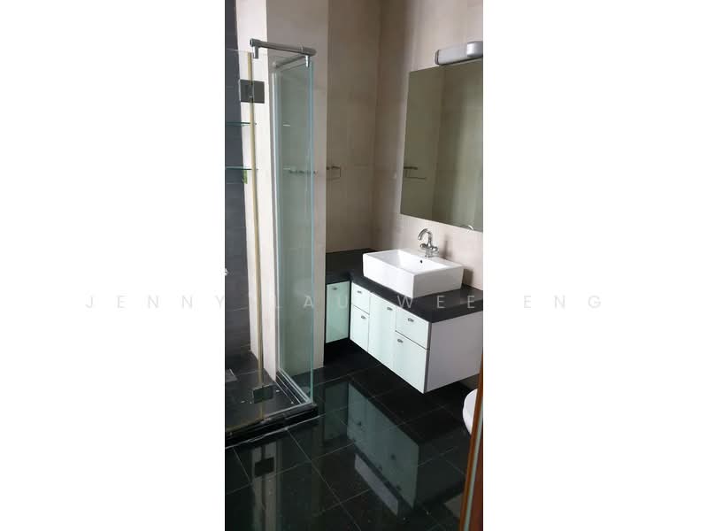 bedok road, Bedok Road, 5 Bedrooms, 3,820 sqft, Semi-Detached House For Rent, by Jenny Lau Wee Eng, 500164835 - Bathroom - PropertyGuru.com.sg