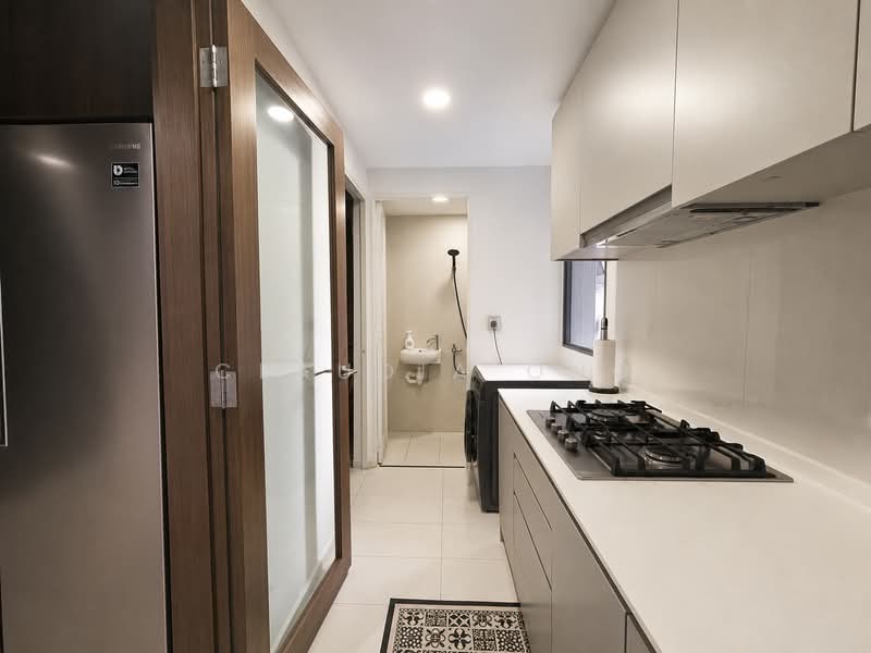 The Visionaire, 174 Canberra Drive, 3 Bedrooms, 1,206 sqft, Executive Condominium For Sale, by Claudia Ong, 500164838 - Kitchen - PropertyGuru.com.sg