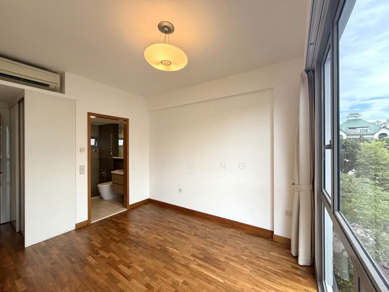 Woodhaven, 71 Woodgrove Avenue, 3 Bedrooms, 1,173 sqft, Condominium For Sale, by Evon Ng, 500164840 - Master Bedroom - PropertyGuru.com.sg