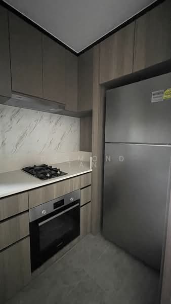Bartley Vue, 6 Jalan Bunga Rampai, 2 Bedrooms, 657 sqft, Condominium For Sale, by Desmond Tan, 500164843 - Kitchen - PropertyGuru.com.sg