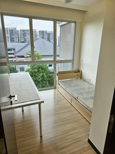 Lake Life, 10 Tao Ching Road, 3 Bedrooms, 1,087 sqft, Executive Condominium For Rent, by Shawn Lim BC, 500164849 - Bedroom - PropertyGuru.com.sg