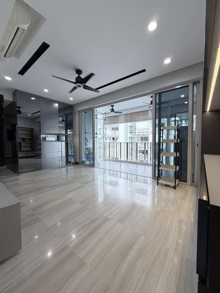 eCO, 279 Bedok South Avenue 3, 3 Bedrooms, 1,044 sqft, Condominium For Rent, by Dan Soon, 500164851 - Living Room - PropertyGuru.com.sg