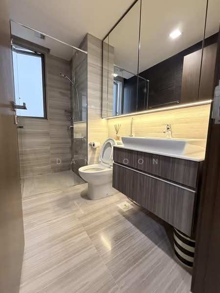 eCO, 279 Bedok South Avenue 3, 3 Bedrooms, 1,044 sqft, Condominium For Rent, by Dan Soon, 500164851 - Bathroom - PropertyGuru.com.sg