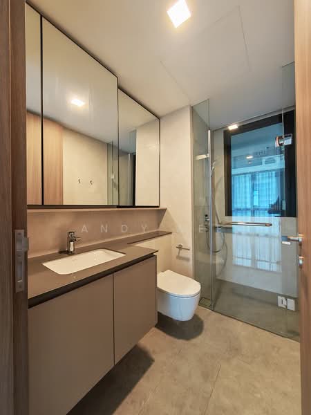 Norwood Grand, 10 Champions Way, Admiralty / Woodlands, 4 Bedrooms, 1,313 sqft, Condominium For Sale, by Andy Wee, 500164859 - Bathroom - PropertyGuru.com.sg