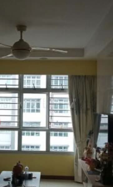 424C Yishun Avenue 11, 424C Yishun Avenue 11, Room Rental, 160 sqft, HDB Flat For Rent, by Mei Oh, 500164861 - Living Room - PropertyGuru.com.sg