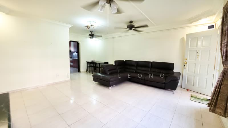 115 Teck Whye Lane, 115 Teck Whye Lane, 3 Bedrooms, 1,109 sqft, HDB Flat For Sale, by Peggy Leong, 500164865 - Living Room - PropertyGuru.com.sg