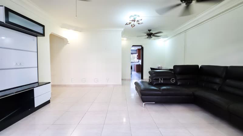 115 Teck Whye Lane, 115 Teck Whye Lane, 3 Bedrooms, 1,109 sqft, HDB Flat For Sale, by Peggy Leong, 500164865 - Living Room - PropertyGuru.com.sg