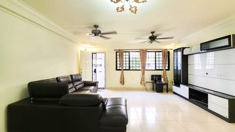 115 Teck Whye Lane, 115 Teck Whye Lane, 3 Bedrooms, 1,109 sqft, HDB Flat For Sale, by Peggy Leong, 500164865 - Living Room - PropertyGuru.com.sg