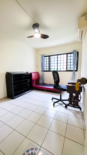 115 Teck Whye Lane, 115 Teck Whye Lane, 3 Bedrooms, 1,109 sqft, HDB Flat For Sale, by Peggy Leong, 500164865 - Bedroom - PropertyGuru.com.sg