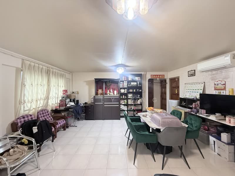 255 Yishun Ring Road, 255 Yishun Ring Road, 3 Bedrooms, 1,119 sqft, HDB Flat For Sale, by Kelly Sng, 500164875 - Living Room - PropertyGuru.com.sg