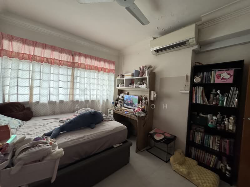 880 Woodlands Street 82, 880 Woodlands Street 82, 4 Bedrooms, 1,323 sqft, HDB Flat For Sale, by Alvin Loh, 500164878 - Bedroom 3 - PropertyGuru.com.sg