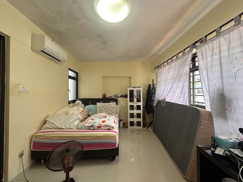 504A Montreal Drive, 504A Montreal Drive, 4 Bedrooms, 1,399 sqft, HDB Flat For Sale, by Eileen Siu, 500164896 - Bedroom - PropertyGuru.com.sg
