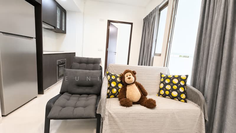The Inflora, 65 Flora Drive, 1 Bedroom, 463 sqft, Condominium For Sale, by Eunice Lam, 500164919 - Living Room - PropertyGuru.com.sg