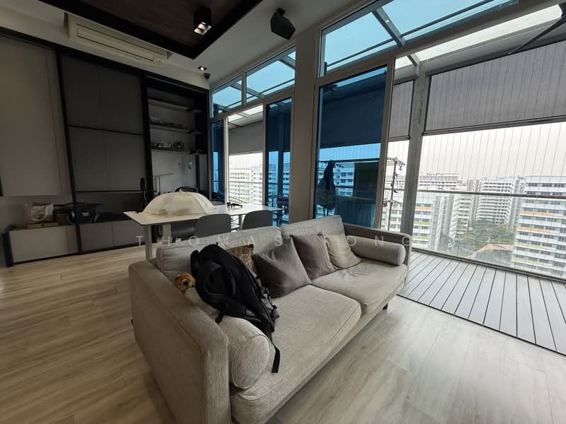 The Tampines Trilliant, 21 Tampines Central 7, 4 Bedrooms, 1,991 sqft, Executive Condominium For Sale, by Thomas Tong, 500164922 - Living Room - PropertyGuru.com.sg