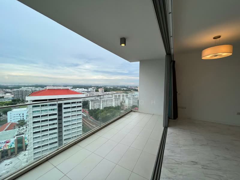 Centro Residences, 59 Ang Mo Kio Avenue 8, 4 Bedrooms, 1,280 sqft, Condominium For Rent, by Eric Toh, 500164924 - Balcony - PropertyGuru.com.sg