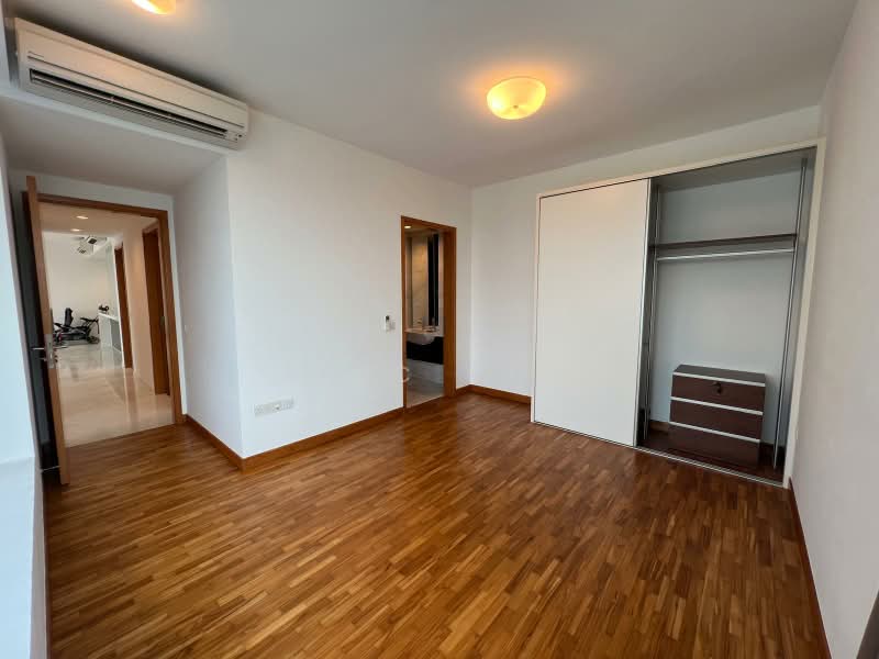 Centro Residences, 59 Ang Mo Kio Avenue 8, 4 Bedrooms, 1,280 sqft, Condominium For Rent, by Eric Toh, 500164924 - Master Bedroom - PropertyGuru.com.sg