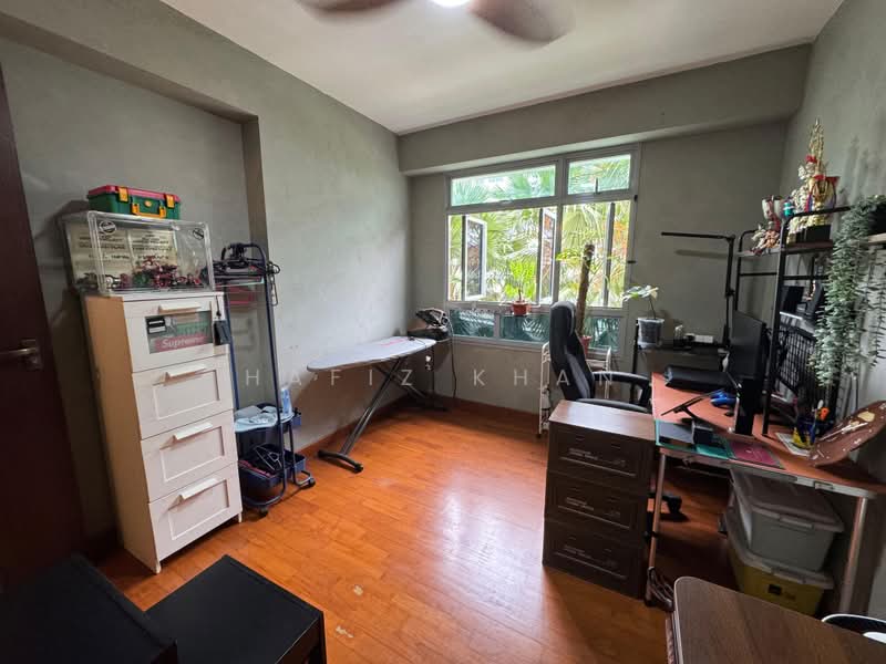 461 Segar Road, 461 Segar Road, 3 Bedrooms, 1,001 sqft, HDB Flat For Sale, by Hafiz Khan, 500164928 - Study - PropertyGuru.com.sg