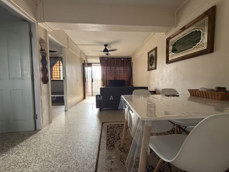 186 Boon Lay Avenue, 186 Boon Lay Avenue, 2 Bedrooms, 635 sqft, HDB Flat For Sale, by Muhammad Rifqi, 500164933 - Living Room - PropertyGuru.com.sg