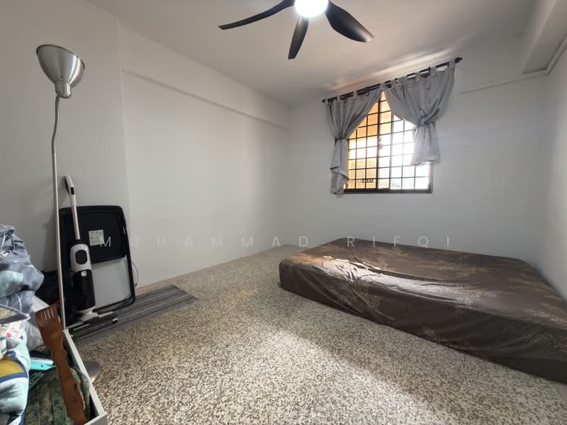 186 Boon Lay Avenue, 186 Boon Lay Avenue, 2 Bedrooms, 635 sqft, HDB Flat For Sale, by Muhammad Rifqi, 500164933 - Bedroom - PropertyGuru.com.sg