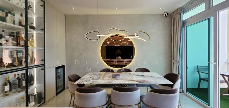 Parc Rosewood, 71 Rosewood Drive, 5 Bedrooms, 2,314 sqft, Condominium For Rent, by Nidhi Belani Mohan, 500164938 - Dining Room - PropertyGuru.com.sg