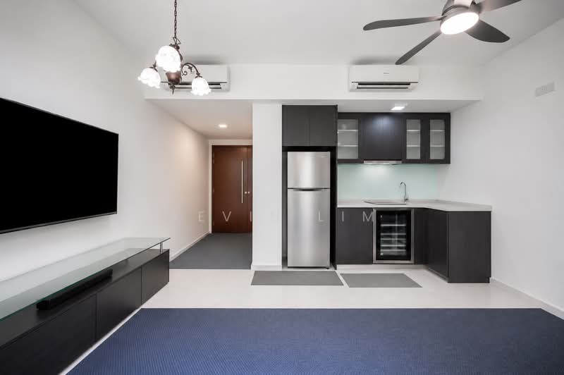 The Inflora, 65 Flora Drive, 1 Bedroom, 463 sqft, Condominium For Sale, by Kevin Lim, 500164940 - Living Room - PropertyGuru.com.sg