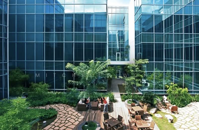 Novena Medical Center, 10 Sinaran Drive, 1,485 sqft, Medical For Sale, by Mitchelle Wong, 500164944 - Exterior - CommercialGuru.com.sg
