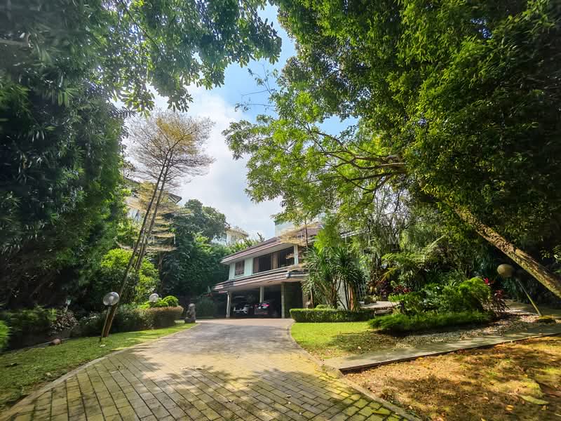 Priced To Sell. Elevated Bungalow. Almost Ns. Rebuild For Unblock View, , 7 Bedrooms, 6,500 sqft, Bungalow House For Sale, by Michael Lim, 500164945 - Exterior - PropertyGuru.com.sg