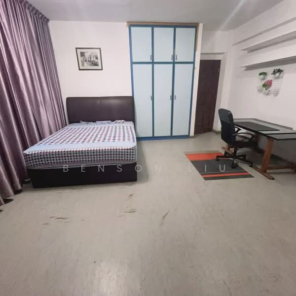 Lakeside Tower, 9H Yuan Ching Road, Room Rental, 180 sqft, Apartment For Rent, by Benson Liu, 500164948 - Bedroom - PropertyGuru.com.sg
