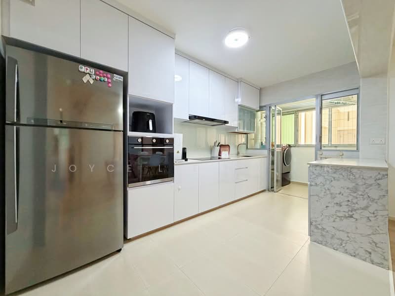 461D Bukit Batok West Avenue 8, 461D Bukit Batok West Avenue 8, 3 Bedrooms, 1,227 sqft, HDB Flat For Sale, by Joyce Lye Hui Xin, 500164952 - Kitchen - PropertyGuru.com.sg