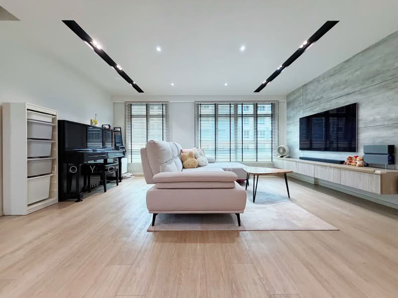 461D Bukit Batok West Avenue 8, 461D Bukit Batok West Avenue 8, 3 Bedrooms, 1,227 sqft, HDB Flat For Sale, by Joyce Lye Hui Xin, 500164952 - Living Room - PropertyGuru.com.sg