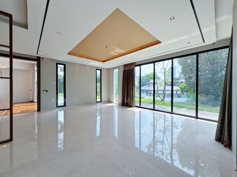 Chancery Lane Good Class Bungalow, Bukit Tunggal, 10+ Bedrooms, 15,000 sqft, Good Class Bungalow For Sale, by Andy Lim 林佳俊, 500164956 - Living Room - PropertyGuru.com.sg