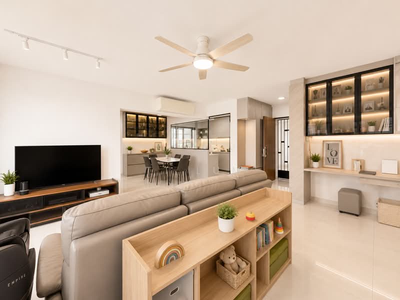 228B Ang Mo Kio Street 23, 228B Ang Mo Kio Street 23, 3 Bedrooms, 1,216 sqft, HDB Flat For Sale, by TT Lum, 500164958 - Living Room - PropertyGuru.com.sg