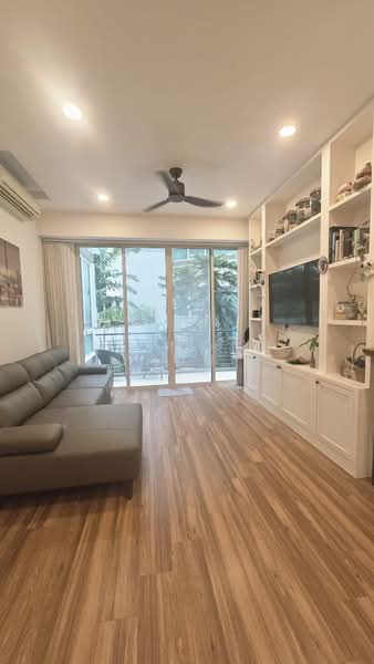 Fontaine Parry, 73 Poh Huat Road, 2 Bedrooms, 1,066 sqft, Condominium For Sale, by Desmond Koh, 500164963 - Living Room - PropertyGuru.com.sg