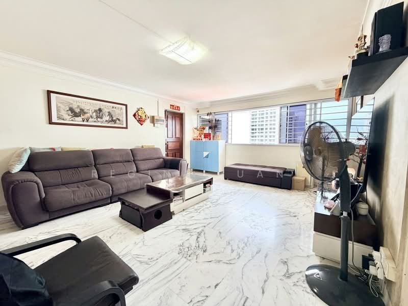 51 New Upper Changi Road, 51 New Upper Changi Road, 3 Bedrooms, 904 sqft, HDB Flat For Sale, by Regina Huang, 500164974 - Living Room - PropertyGuru.com.sg