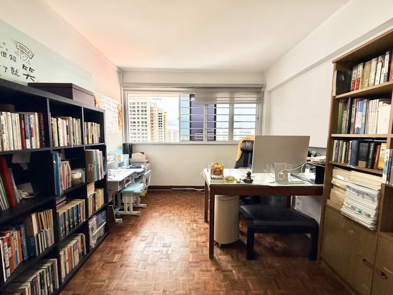 51 New Upper Changi Road, 51 New Upper Changi Road, 3 Bedrooms, 904 sqft, HDB Flat For Sale, by Regina Huang, 500164974 - Bedroom - PropertyGuru.com.sg